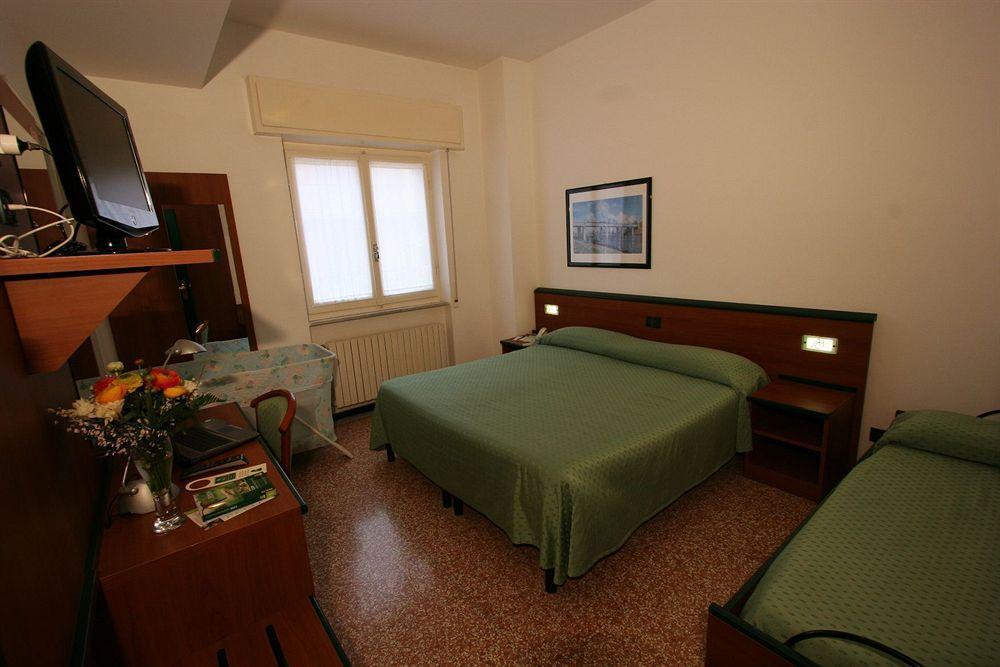 Albergo Adriana Celle Ligure Exterior photo